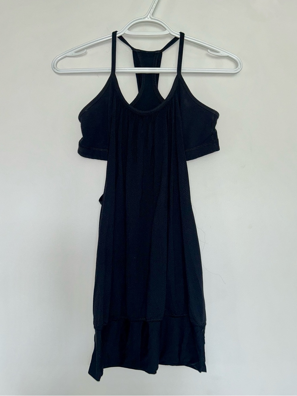 Lululemon Black No Limits Tank with Built in Sports Bra Size 4 - Picture 2 of 8
